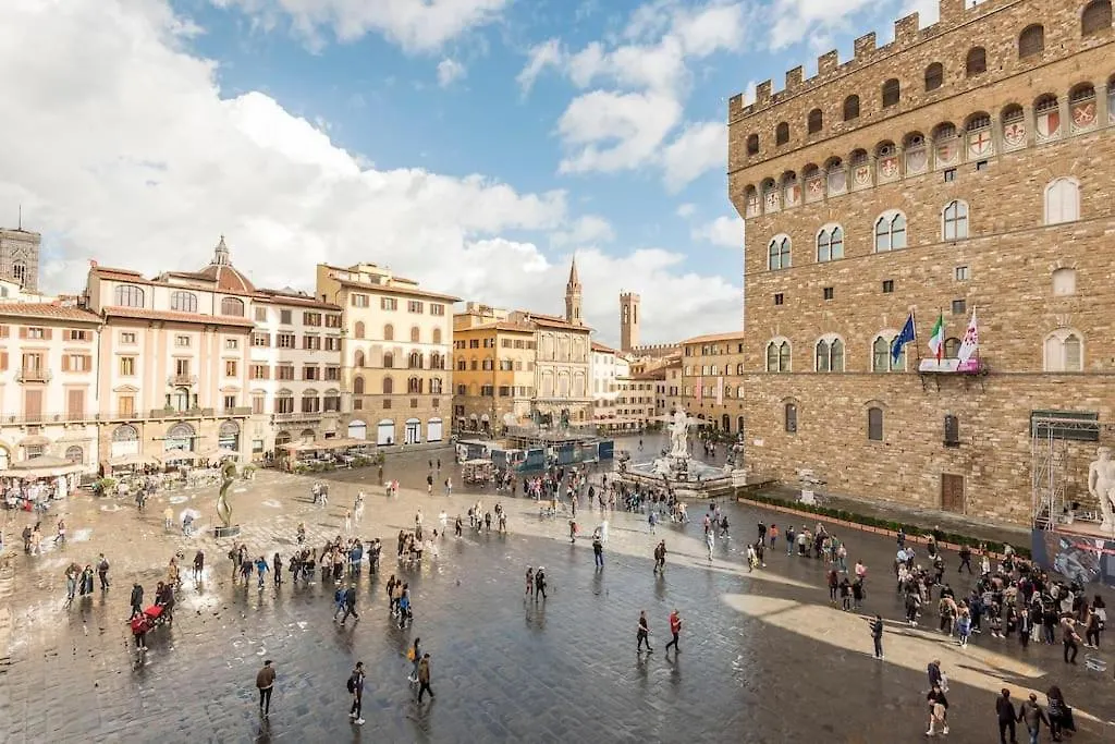 Piazza Signoria 1, Apartment-1